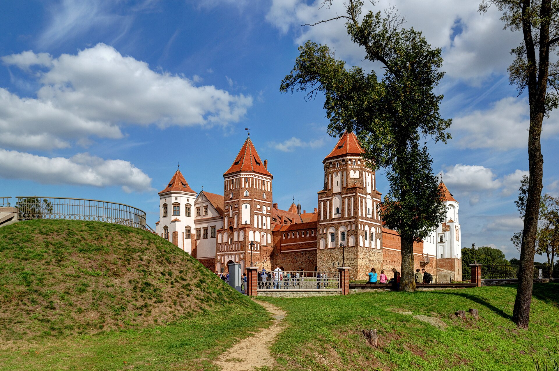Mir Castle Complex