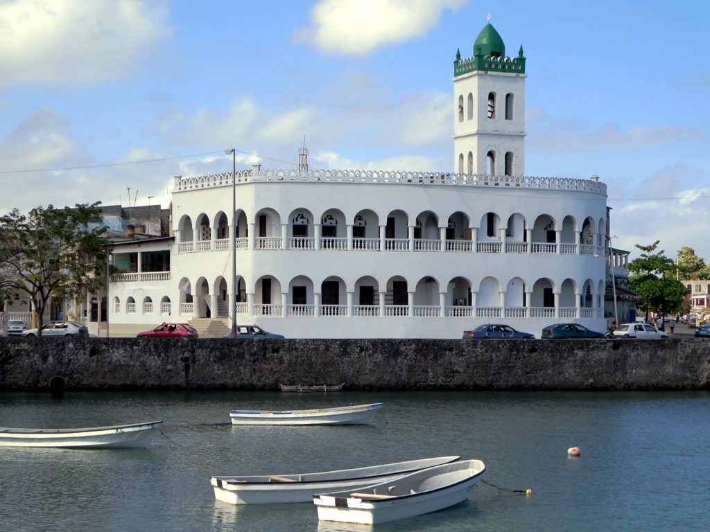 Old Friday Mosque Moroni